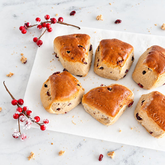 CRANBERRY & CINNAMON SCONE