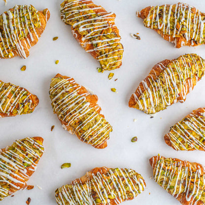 PISTACHIO & WHITE CHOCOLATE CROISSANT