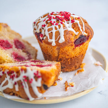 RASPBERRY & WHITE CHOCOLATE MUFFIN
