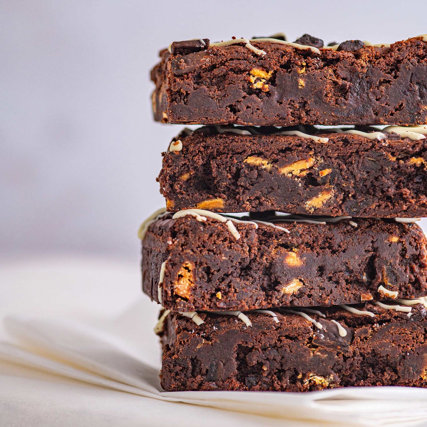 TRIPLE CHOCOLATE BROWNIE