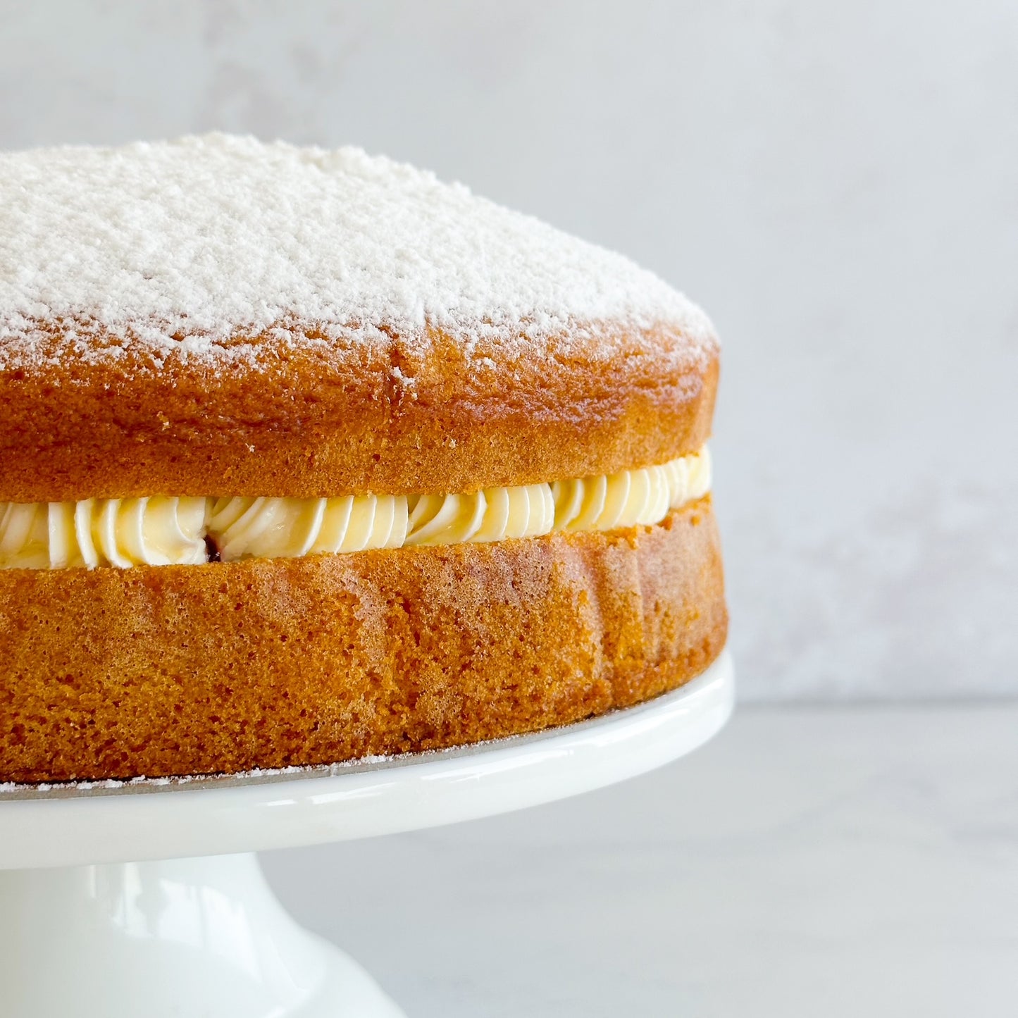 VICTORIA SPONGE CAKE